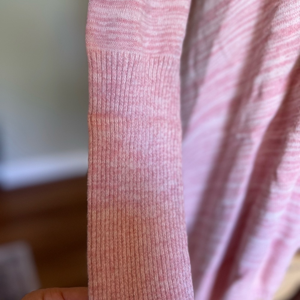 Prana pink comfy cardigan with no closure - Picture 2 of 8